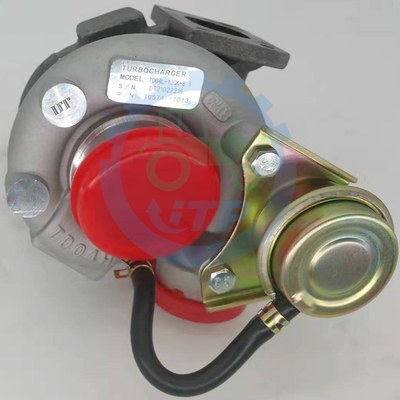 M100XDC Kubota Części zamienne 1G574-17013 Zespół turbosprężarki